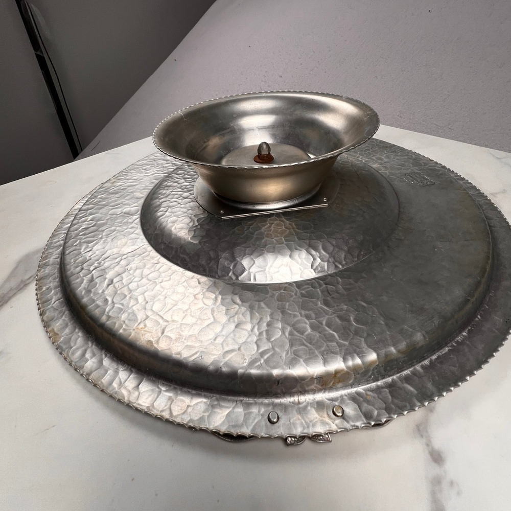 Vintage Hammered Aluminum Footed Serving Tray Silver Tulip Floral Scalloped 14.5 - Picture 16 of 16